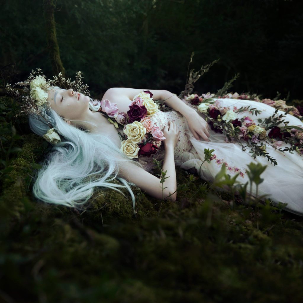 Bella Kotak - Sue Bryce Education - Fine Art Photographer 1 8